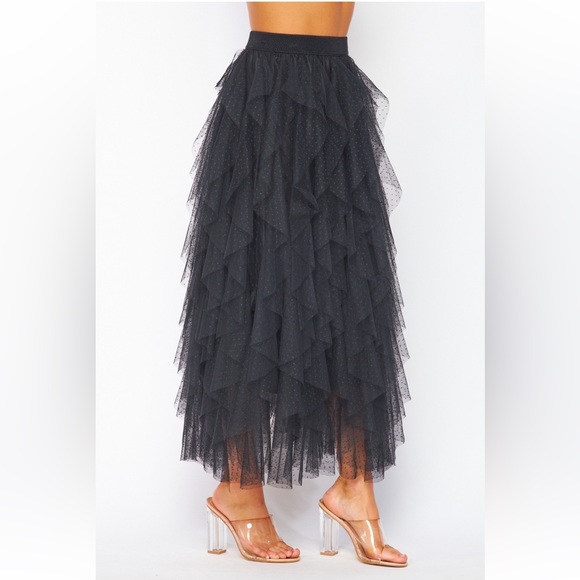 37 Carrie Black Textured Tulle Mesh Midi Skirt - Picture 4 of 4